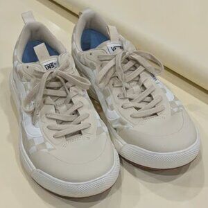 VANS ultrarange exo - Men's 9.5, Women's 11 (Checkered Beige)